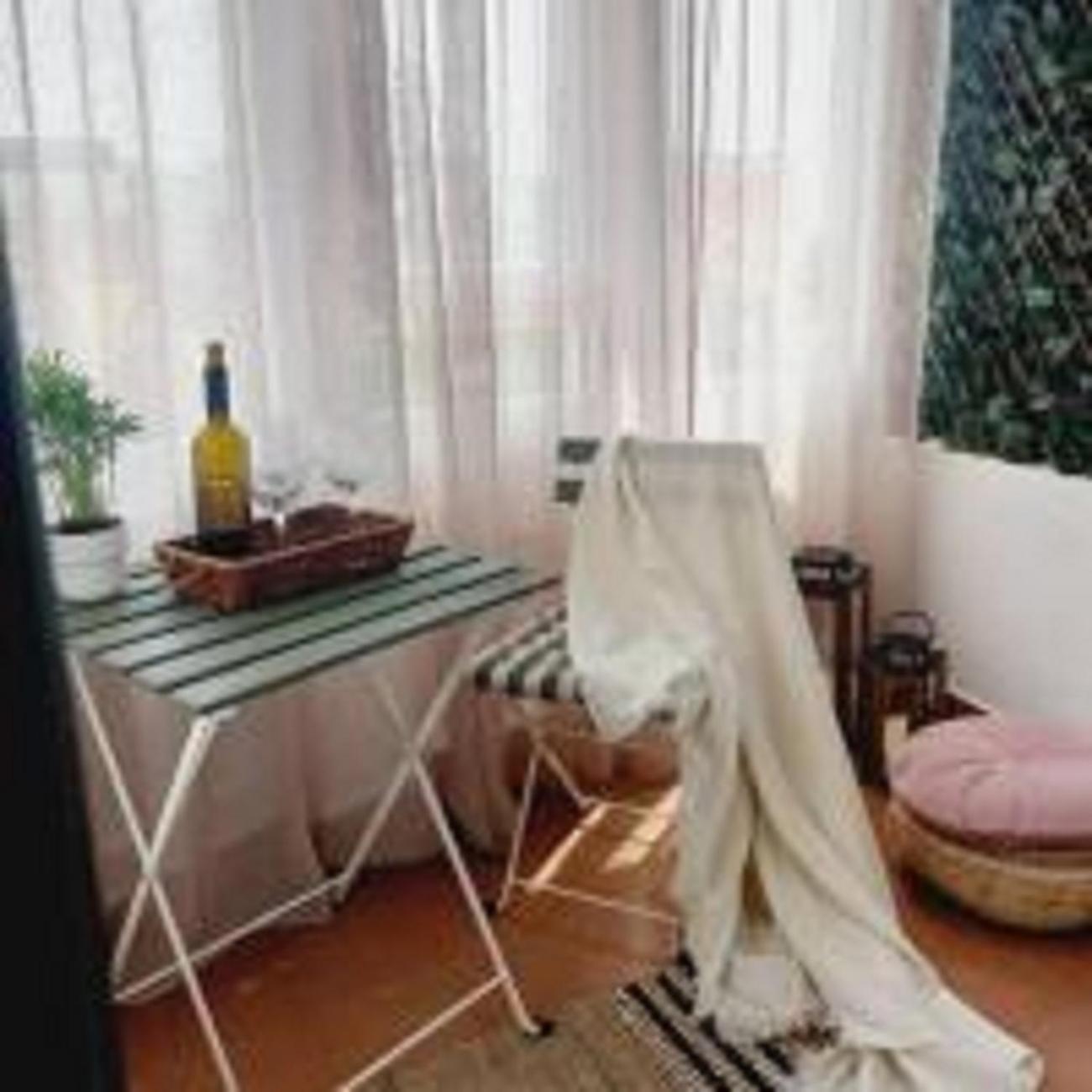 Cozy Apartment In The Center Of Bukarest Exteriör bild