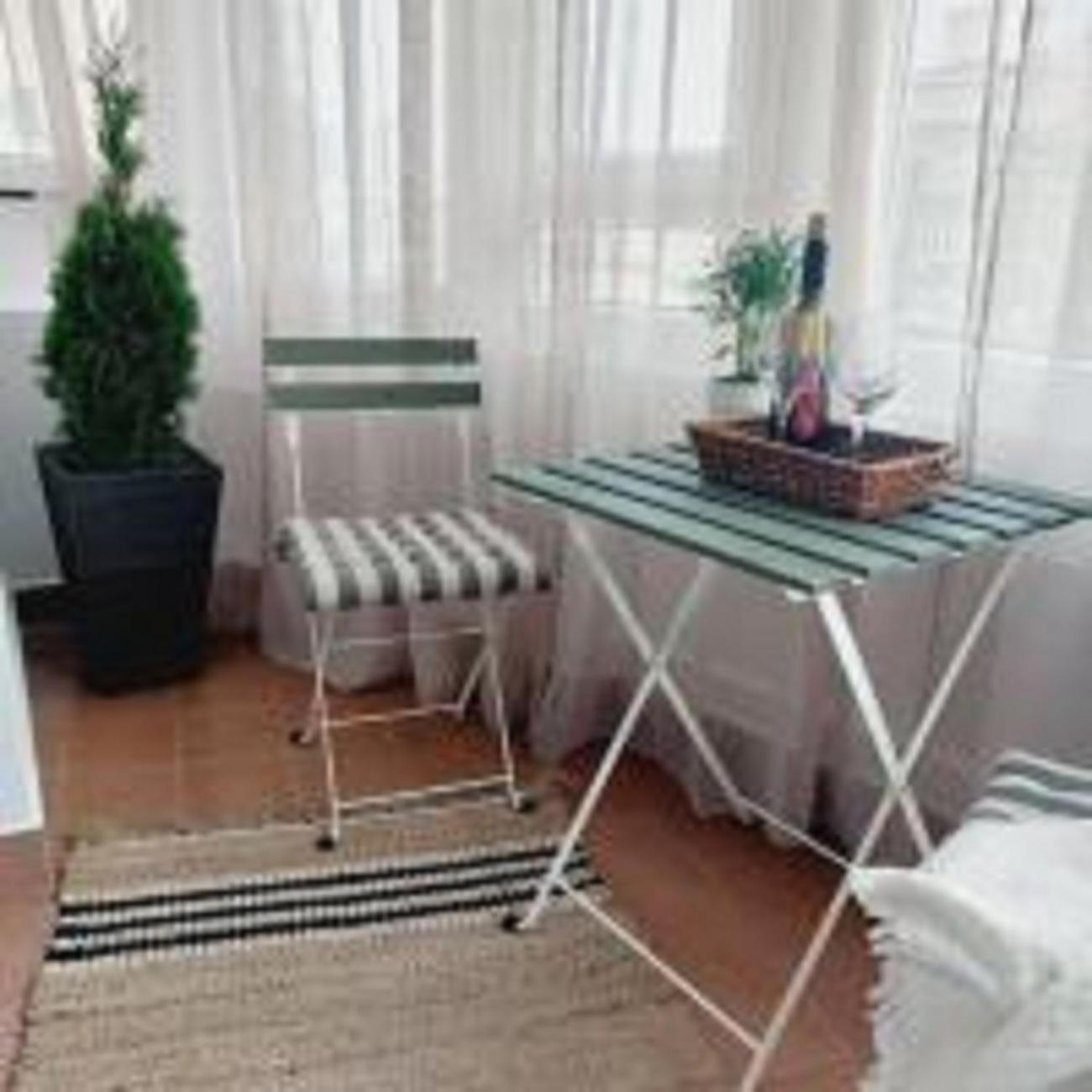 Cozy Apartment In The Center Of Bukarest Exteriör bild