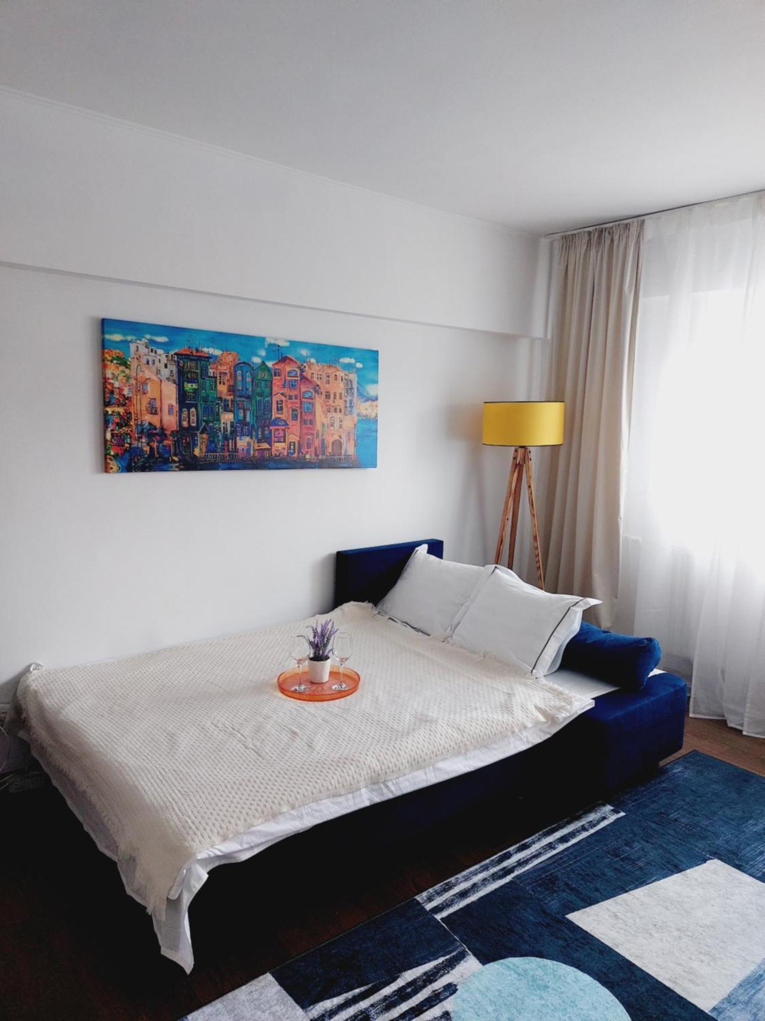 Cozy Apartment In The Center Of Bukarest Exteriör bild